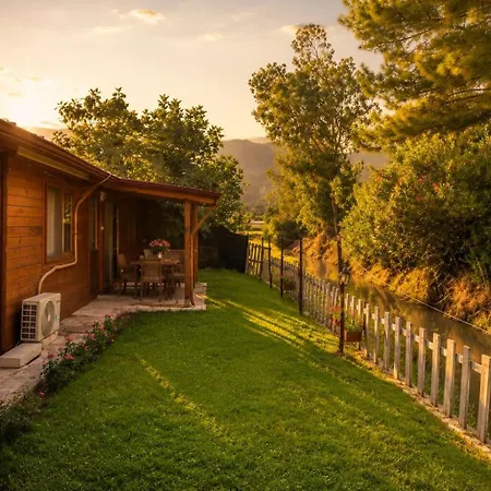 Ferienhaus Cirali Camping *