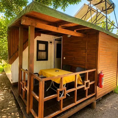 Ferienhaus Cirali Camping *